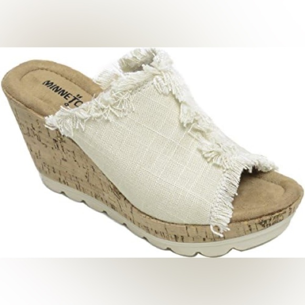 Minnetonka York Women's Linen Fringe Mules size 11